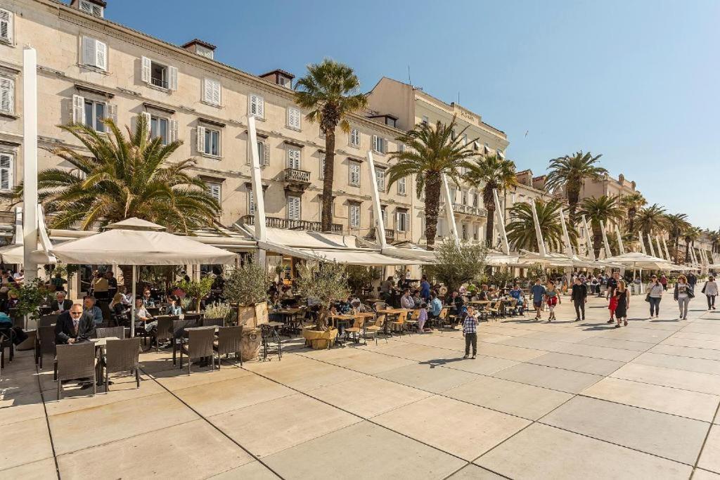 V Luxury Apartament Split